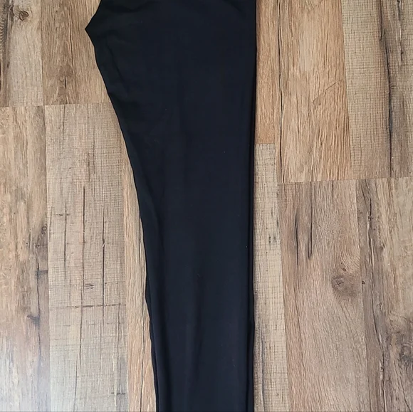 FELINA BLACK LEGGINGS - Picture 3 of 3